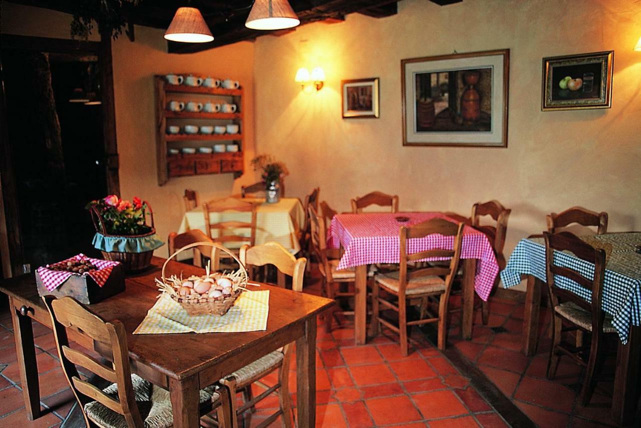 Posada La Trebede Perrozo Exterior photo